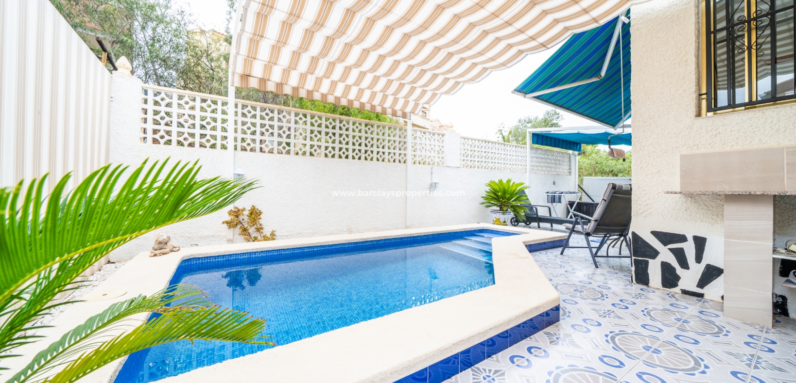 Wederverkoop - Vrijstaande Villa - Urb. La Marina