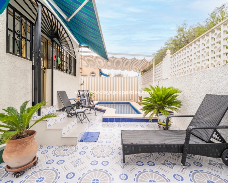 Wederverkoop - Vrijstaande Villa - Urb. La Marina