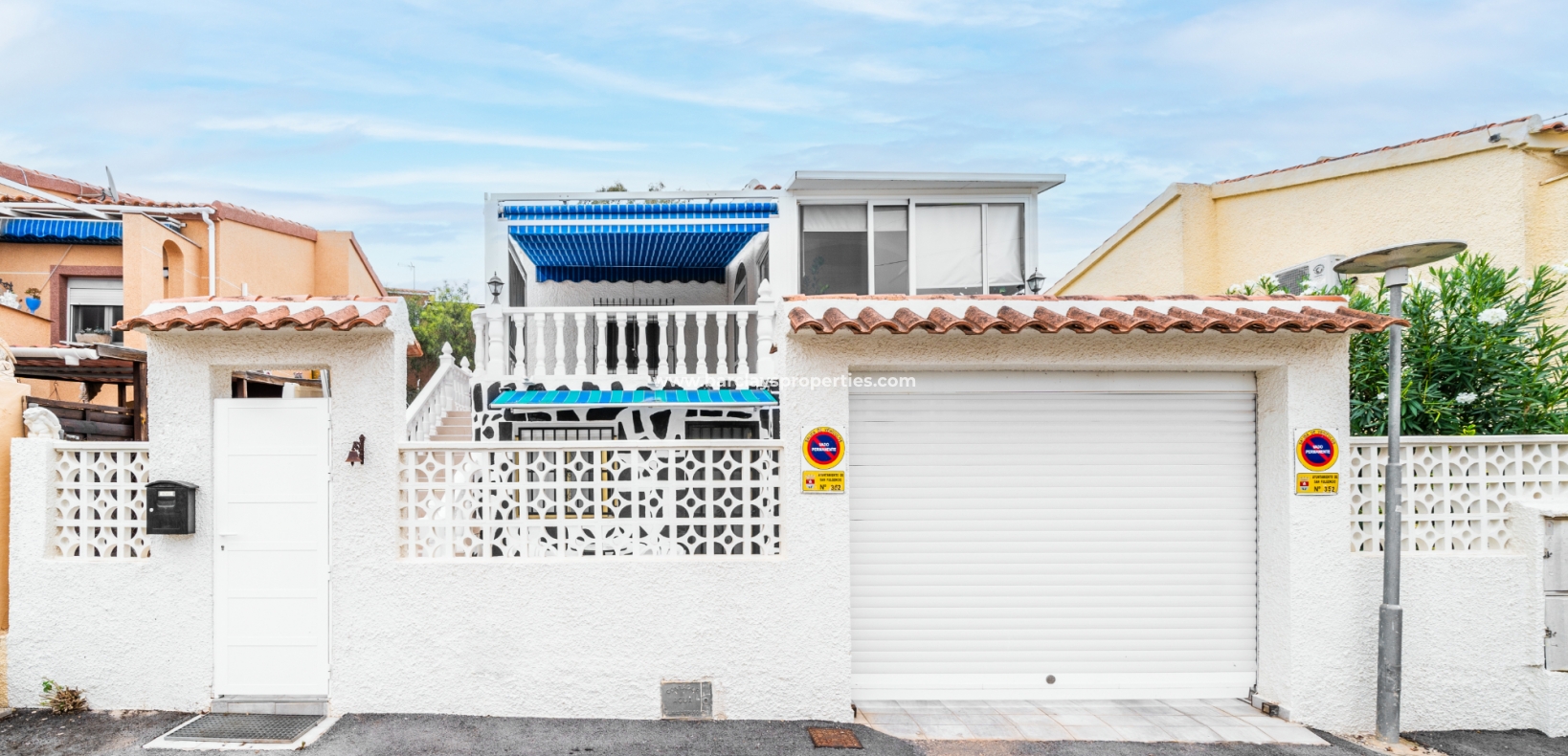 Wederverkoop - Vrijstaande Villa - Urb. La Marina