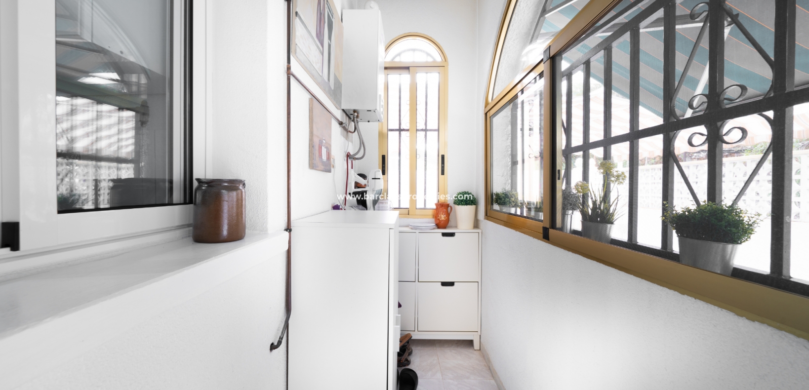 Wederverkoop - Vrijstaande Villa - Urb. La Marina