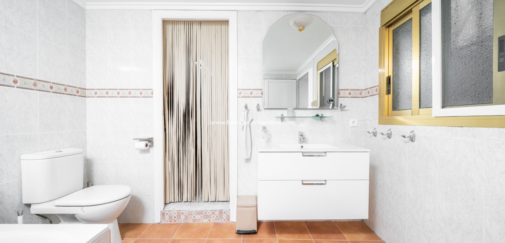 Wederverkoop - Vrijstaande Villa - Urb. La Marina