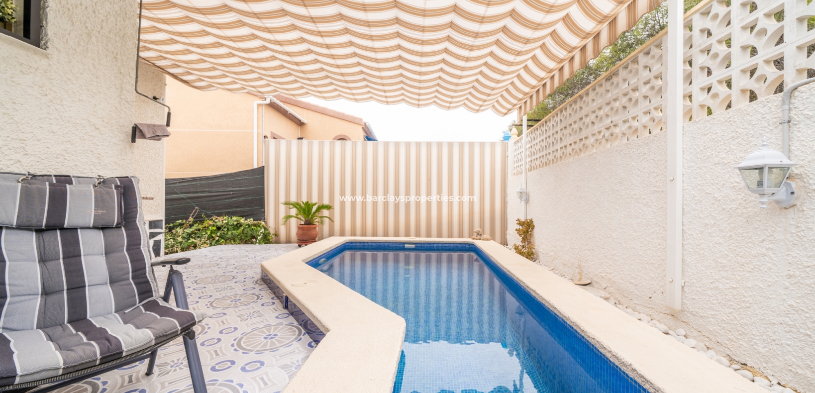 Wederverkoop - Vrijstaande Villa - Urb. La Marina