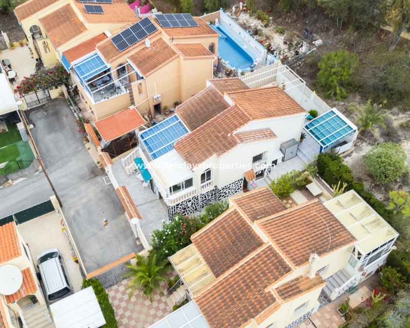 Wederverkoop - Vrijstaande Villa - Urb. La Marina