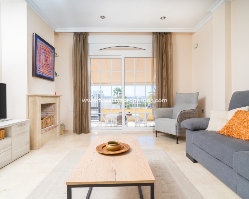 Wederverkoop - Vrijstaande Villa - Urb. La Marina