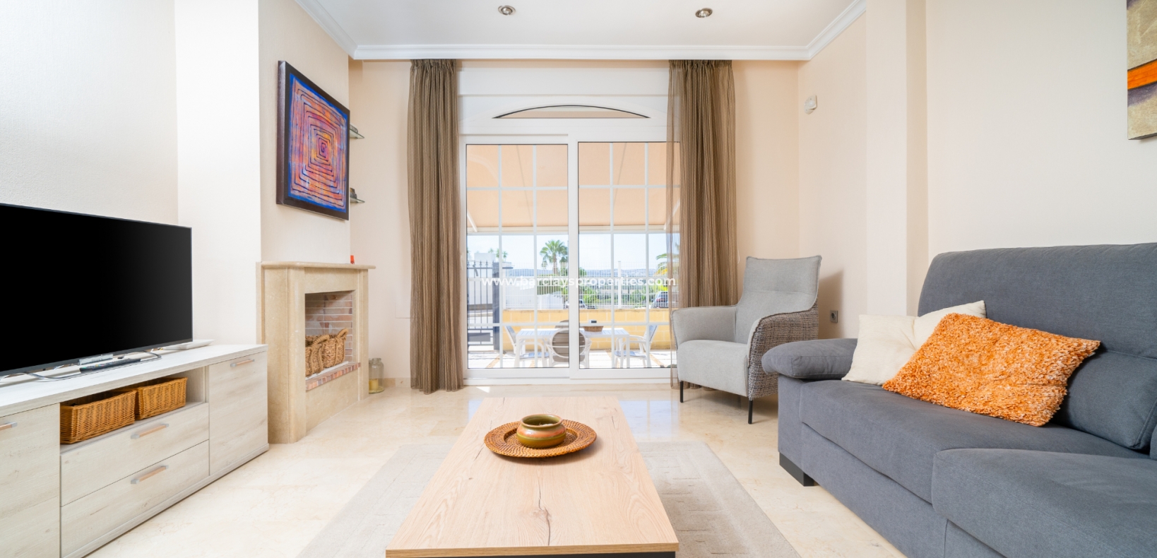 Wederverkoop - Vrijstaande Villa - Urb. La Marina