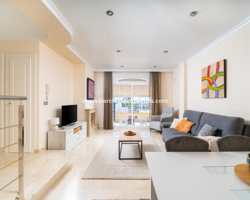 Wederverkoop - Vrijstaande Villa - Urb. La Marina