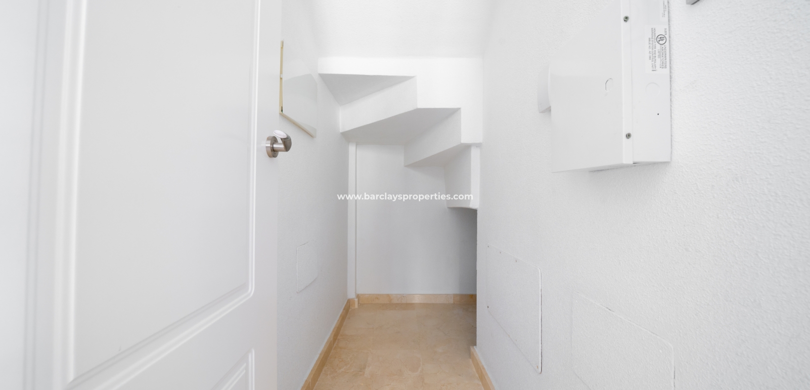 Wederverkoop - Vrijstaande Villa - Urb. La Marina