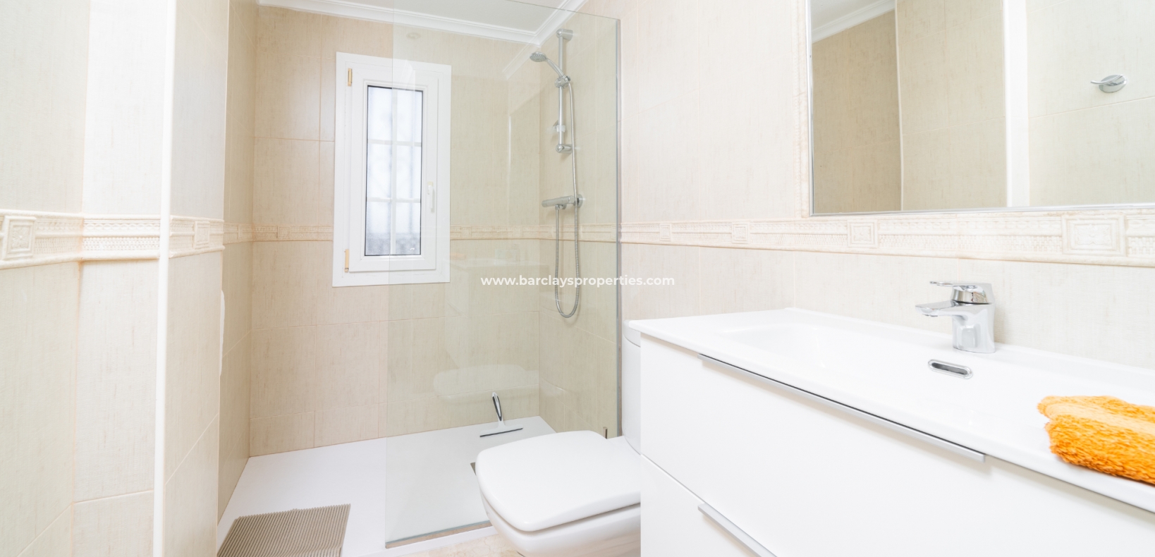 Wederverkoop - Vrijstaande Villa - Urb. La Marina