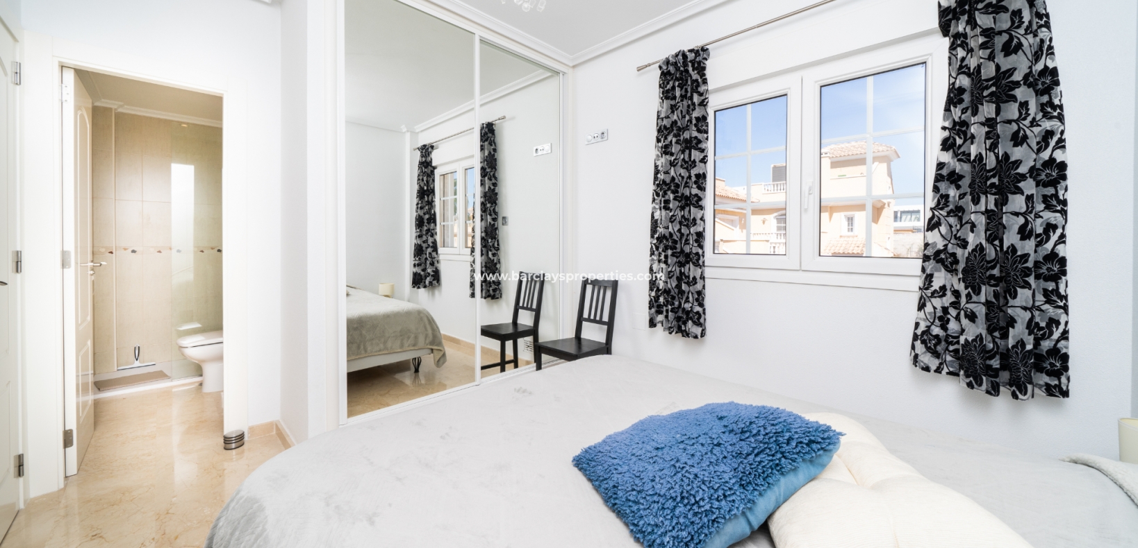 Wederverkoop - Vrijstaande Villa - Urb. La Marina