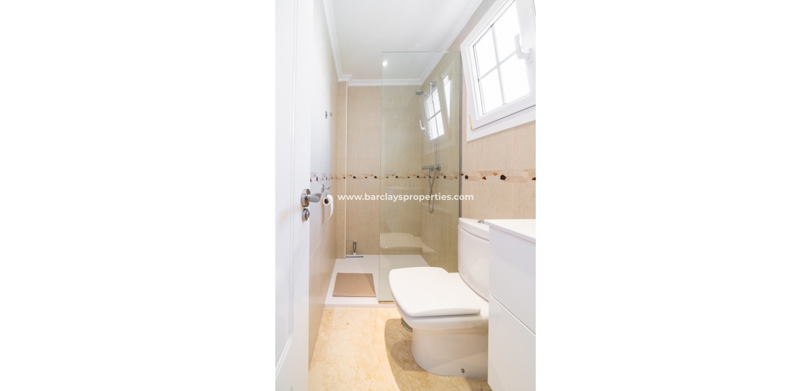 Wederverkoop - Vrijstaande Villa - Urb. La Marina