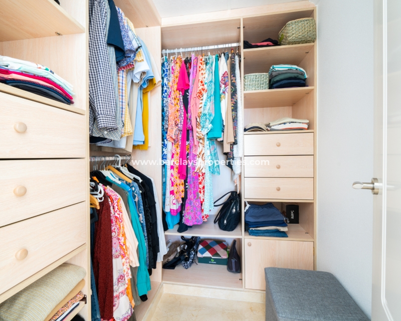 Wederverkoop - Vrijstaande Villa - Urb. La Marina