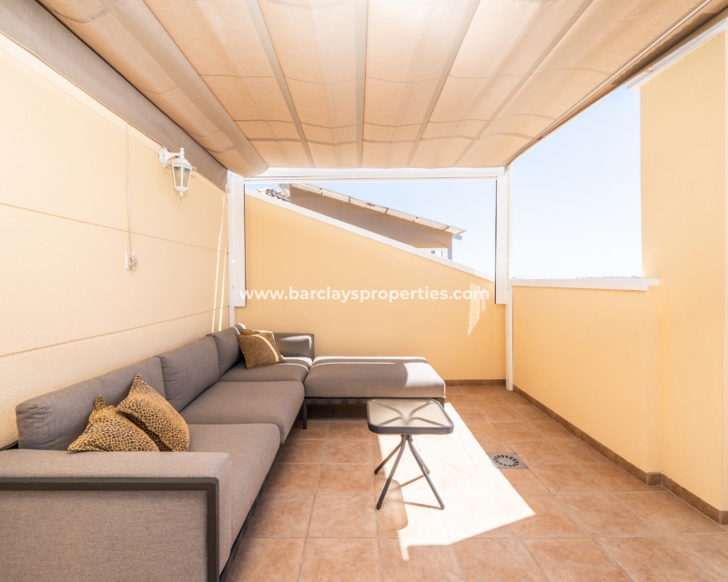 Wederverkoop - Vrijstaande Villa - Urb. La Marina