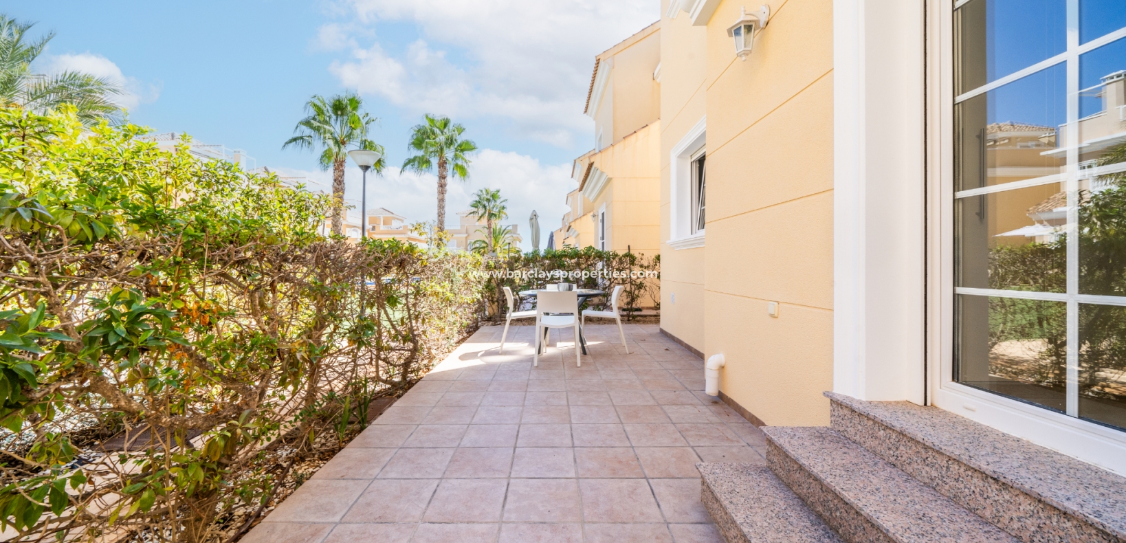 Wederverkoop - Vrijstaande Villa - Urb. La Marina