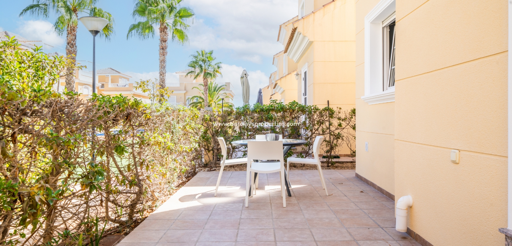 Wederverkoop - Vrijstaande Villa - Urb. La Marina