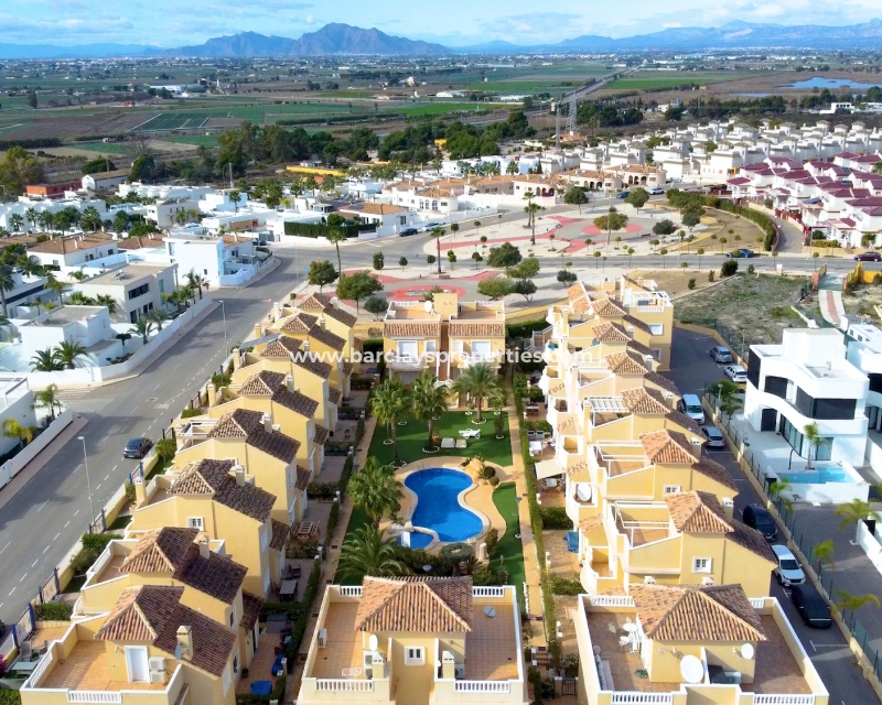 Wederverkoop - Vrijstaande Villa - Urb. La Marina