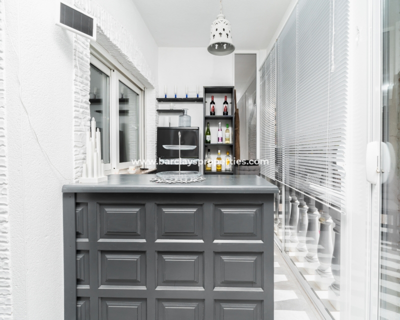 Wederverkoop - Vrijstaande Villa - Urb. La Marina