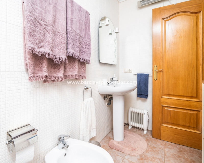 Wederverkoop - Vrijstaande Villa - Urb. La Marina