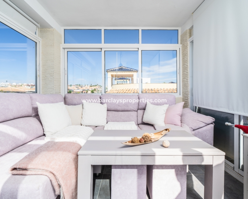 Wederverkoop - Vrijstaande Villa - Urb. La Marina