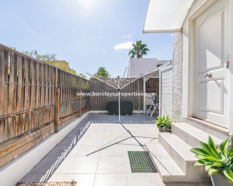 Wederverkoop - Vrijstaande Villa - Urb. La Marina