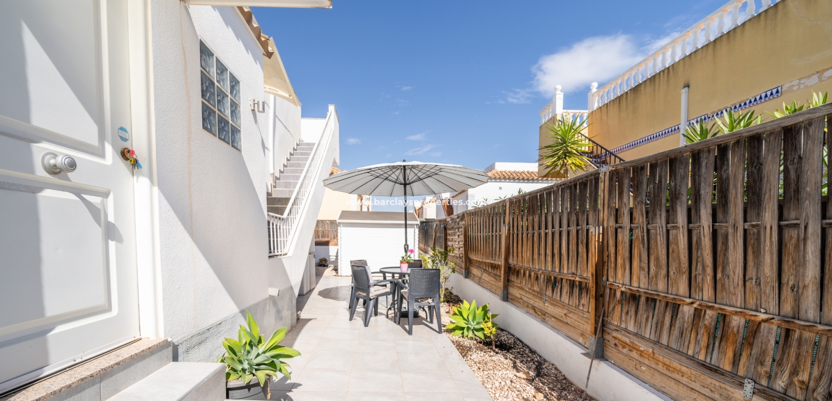 Wederverkoop - Vrijstaande Villa - Urb. La Marina