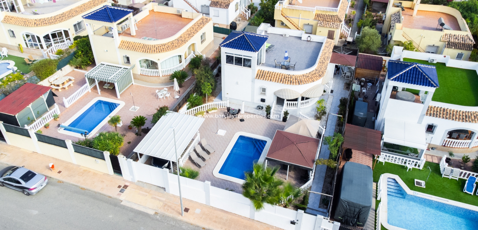 Wederverkoop - Vrijstaande Villa - Urb. La Marina