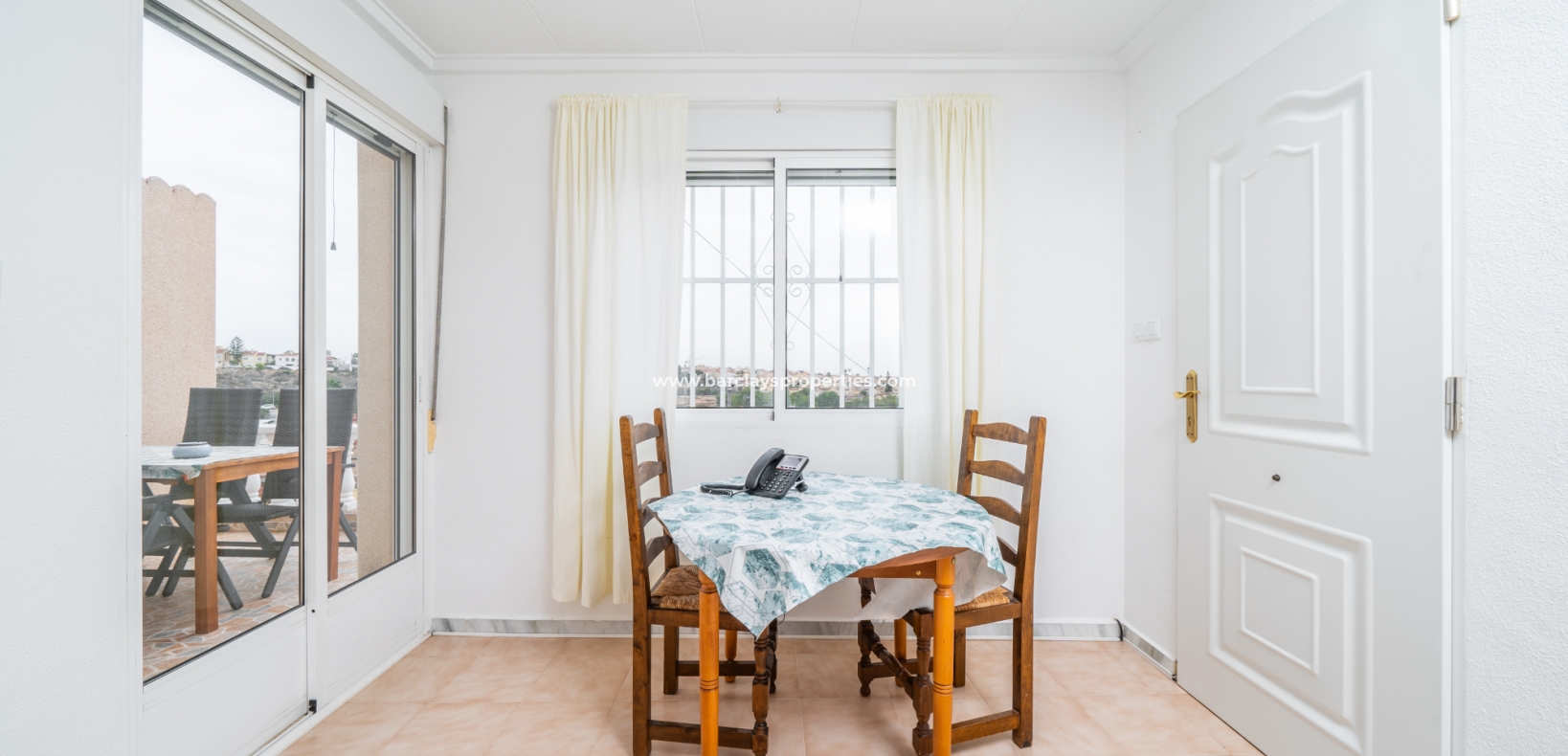 Wederverkoop - Vrijstaande Villa - Urb. La Marina