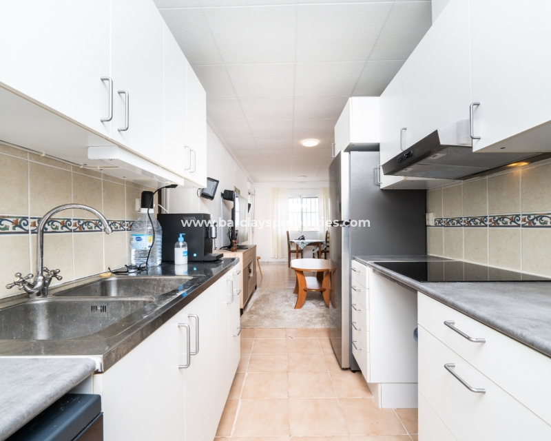 Wederverkoop - Vrijstaande Villa - Urb. La Marina