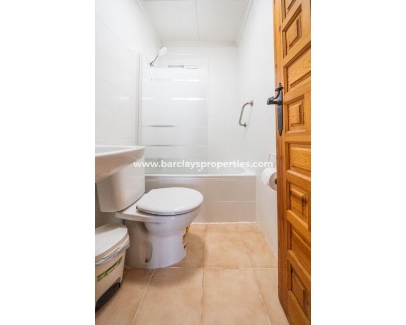 Wederverkoop - Vrijstaande Villa - Urb. La Marina