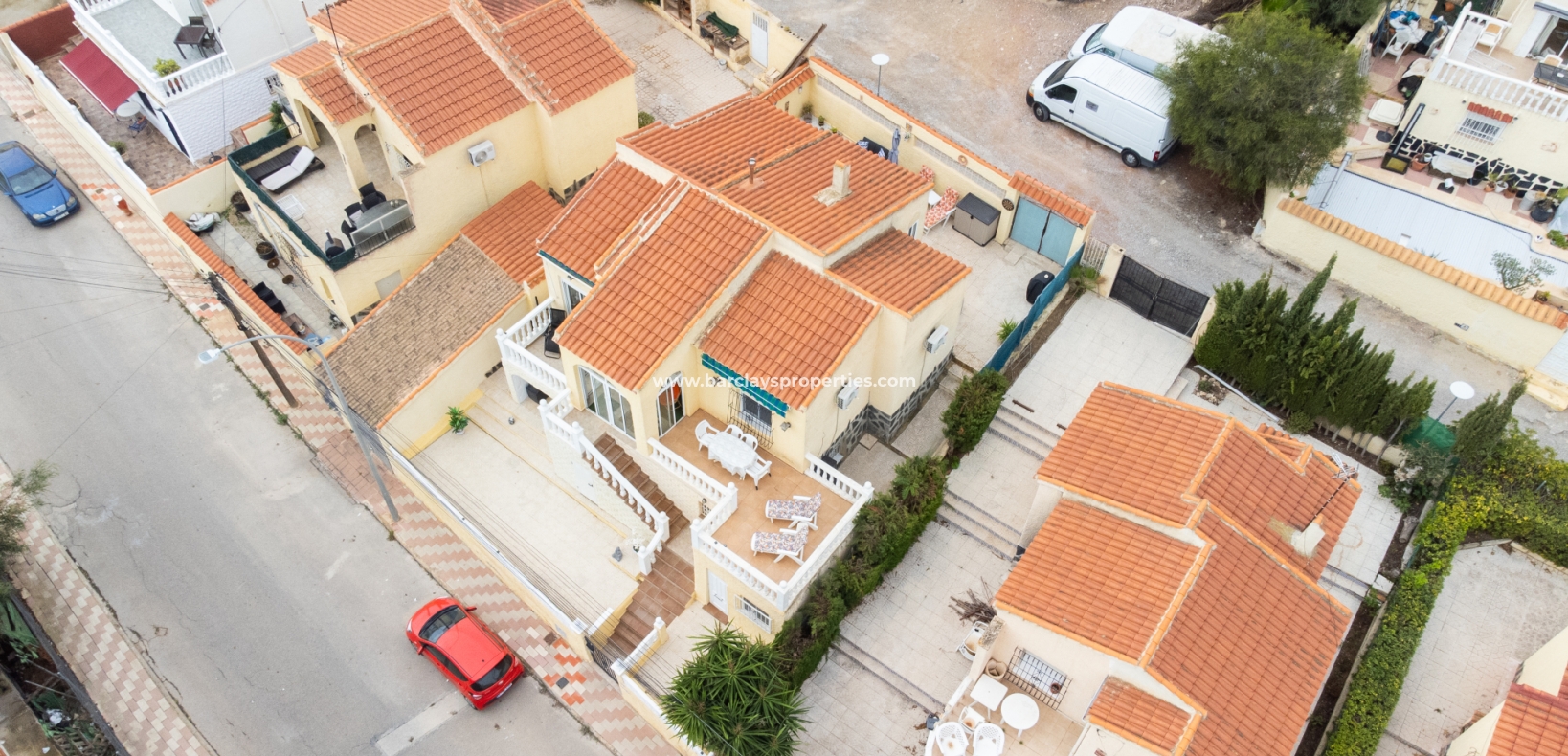 Wederverkoop - Vrijstaande Villa - Urb. La Marina