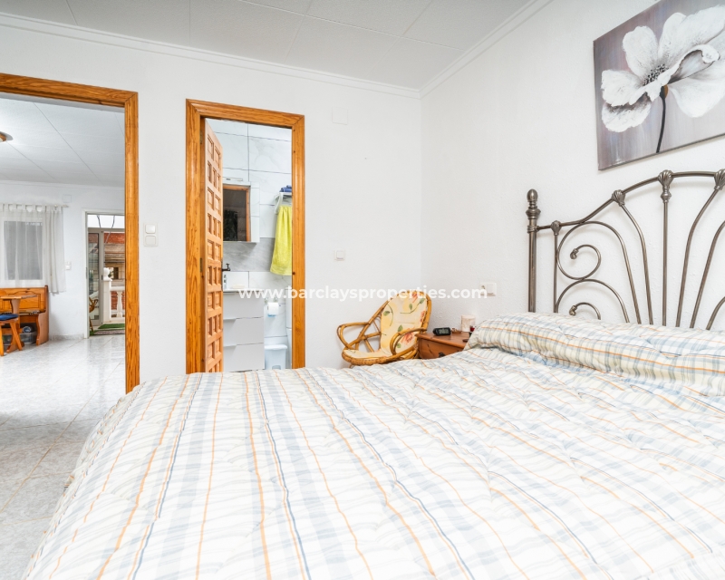 Wederverkoop - Vrijstaande Villa - Urb. La Marina