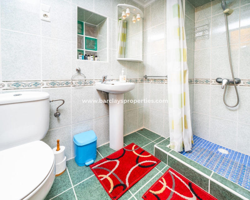 Wederverkoop - Vrijstaande Villa - Urb. La Marina