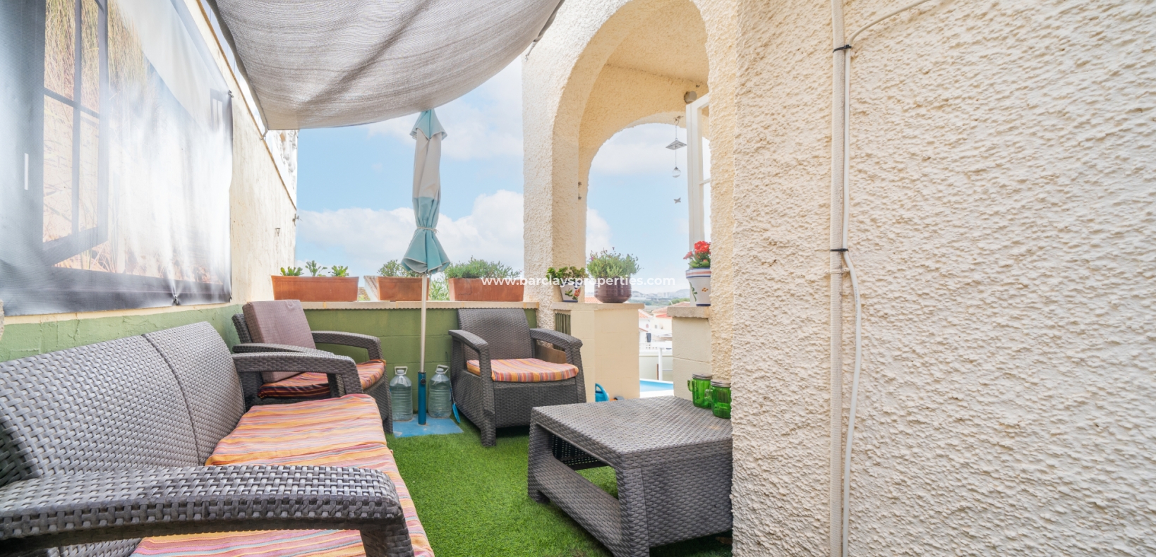 Wederverkoop - Vrijstaande Villa - Urb. La Marina