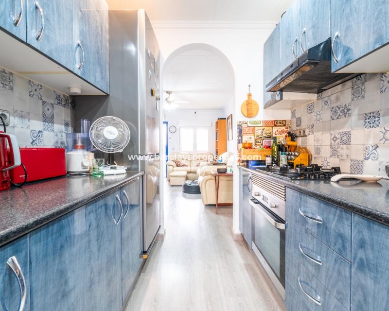 Wederverkoop - Vrijstaande Villa - Urb. La Marina