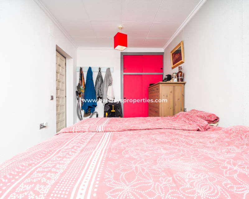 Wederverkoop - Vrijstaande Villa - Urb. La Marina