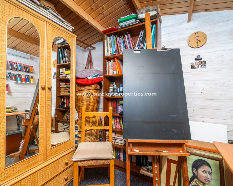 Wederverkoop - Vrijstaande Villa - Urb. La Marina