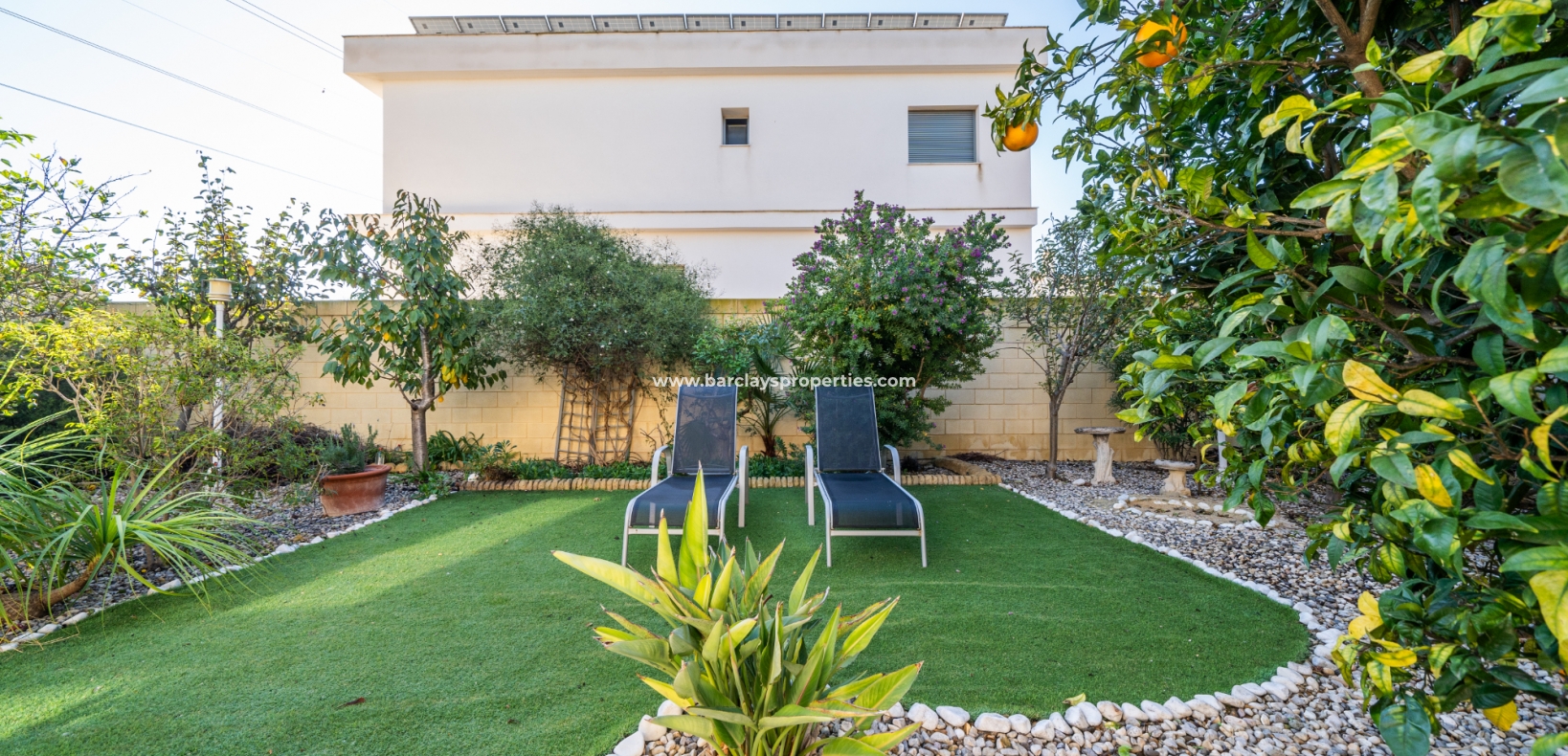 Wederverkoop - Vrijstaande Villa - Urb. La Marina