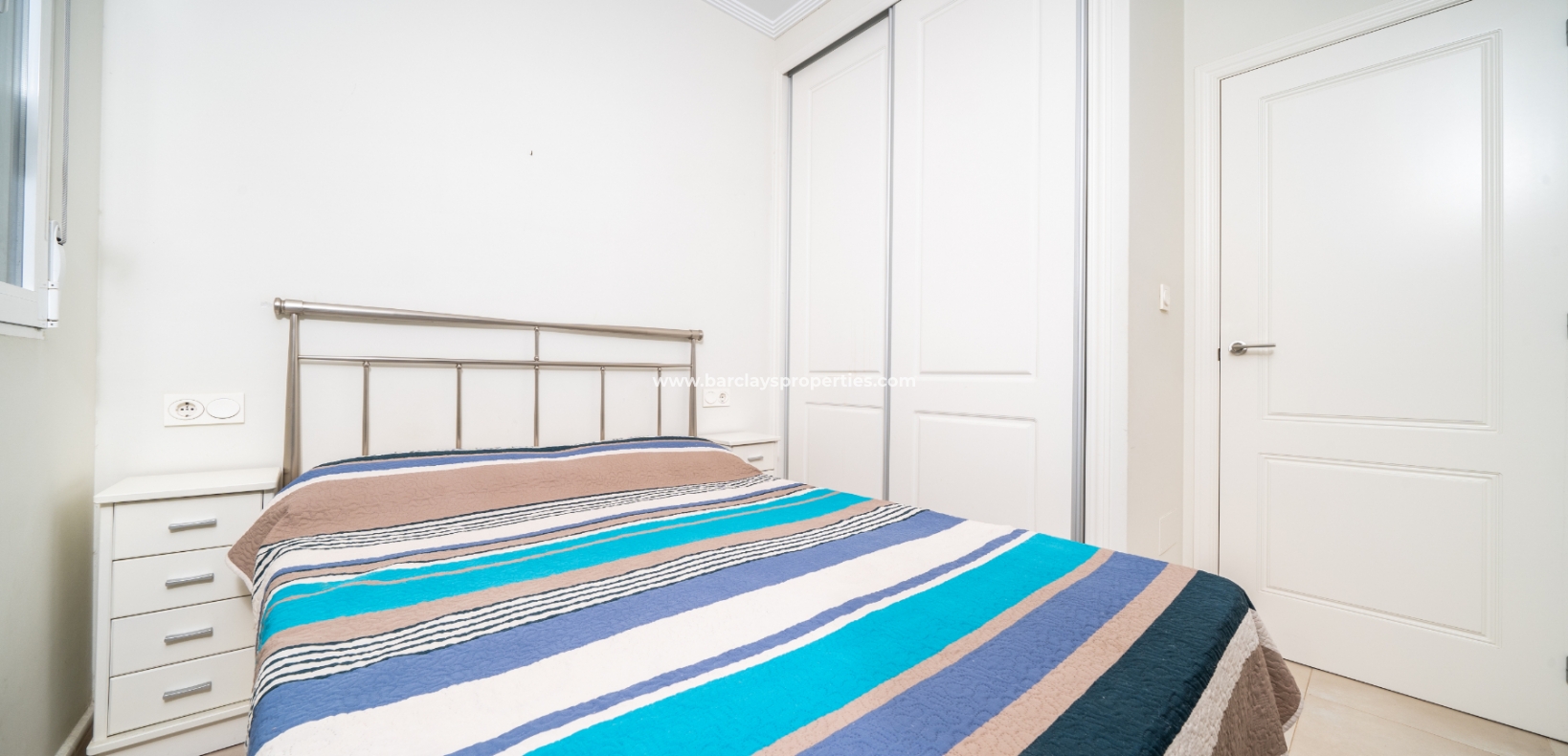 Wederverkoop - Vrijstaande Villa - Urb. La Marina