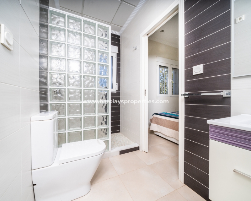 Wederverkoop - Vrijstaande Villa - Urb. La Marina