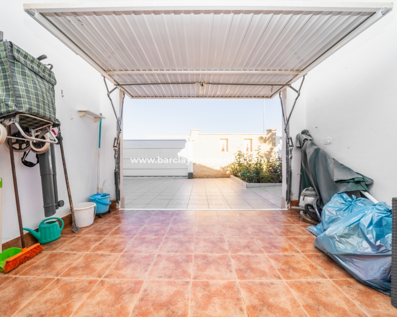 Wederverkoop - Vrijstaande Villa - Urb. La Marina