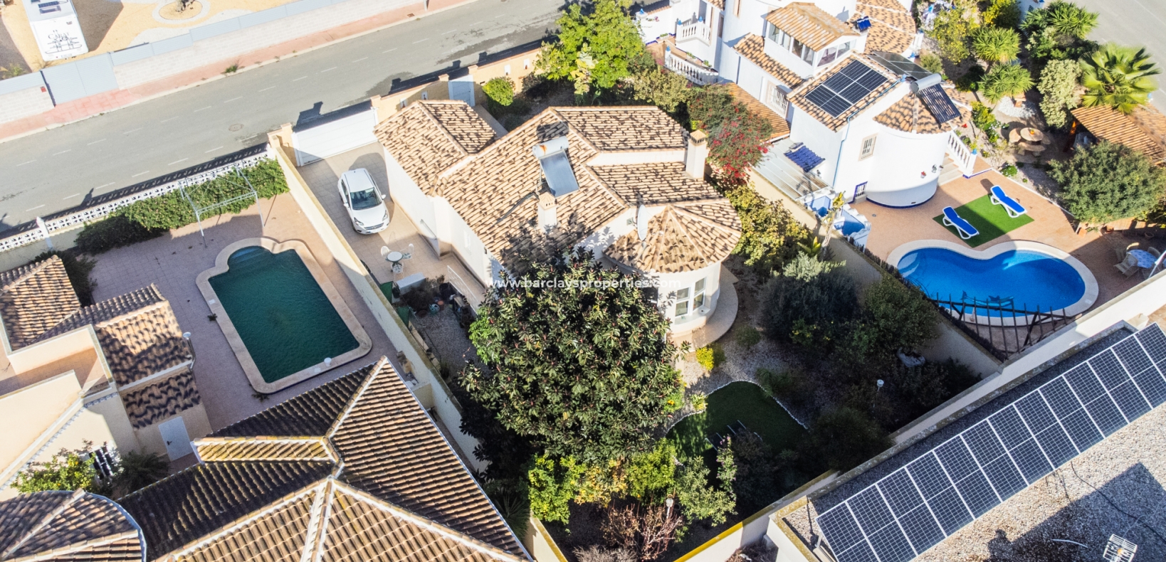 Wederverkoop - Vrijstaande Villa - Urb. La Marina