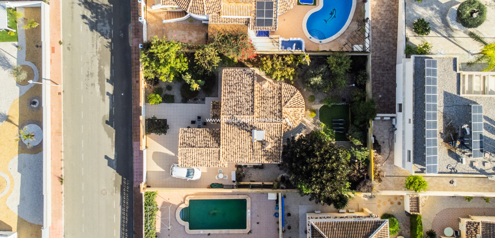 Wederverkoop - Vrijstaande Villa - Urb. La Marina