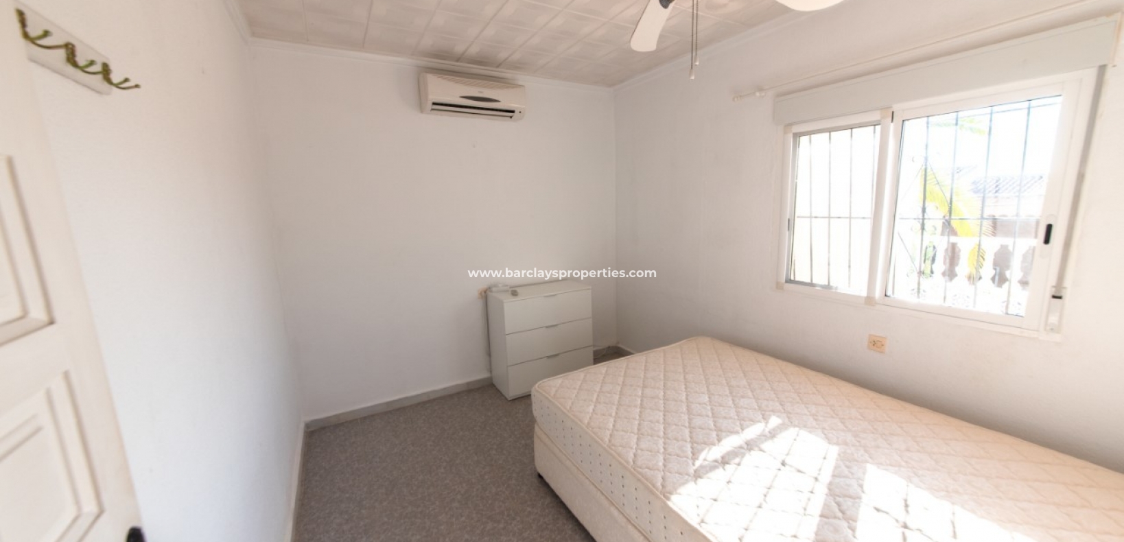 Wederverkoop - Vrijstaande Villa - Urb. La Marina