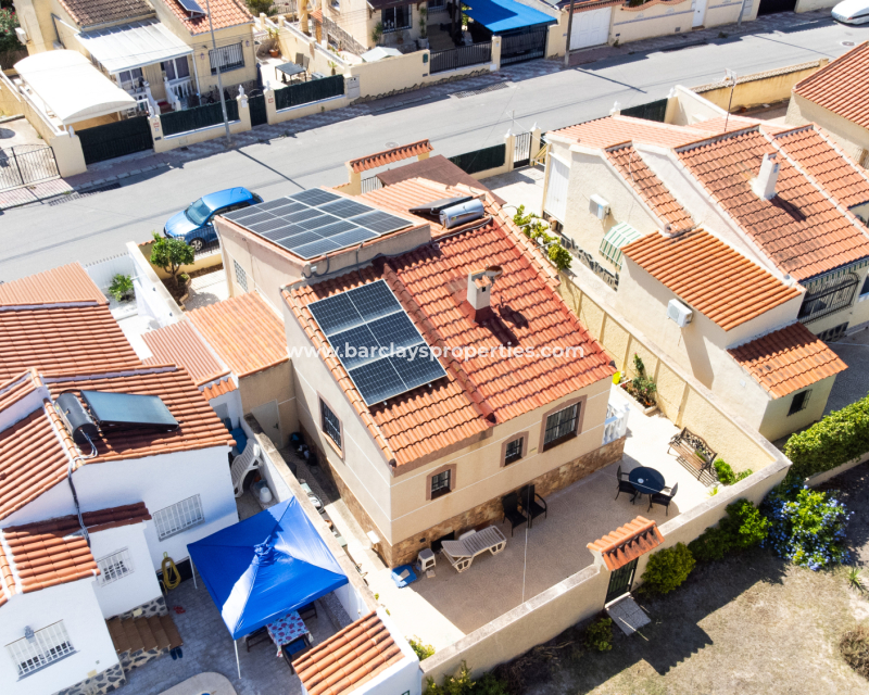 Wederverkoop - Vrijstaande Villa - Urb. La Marina