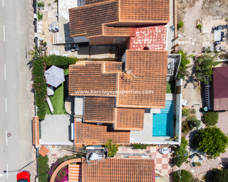 Wederverkoop - Vrijstaande Villa - Urb. La Marina