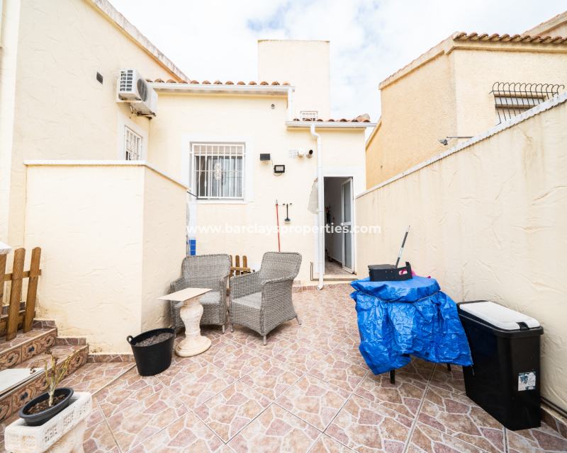 Wederverkoop - Vrijstaande Villa - Urb. La Marina