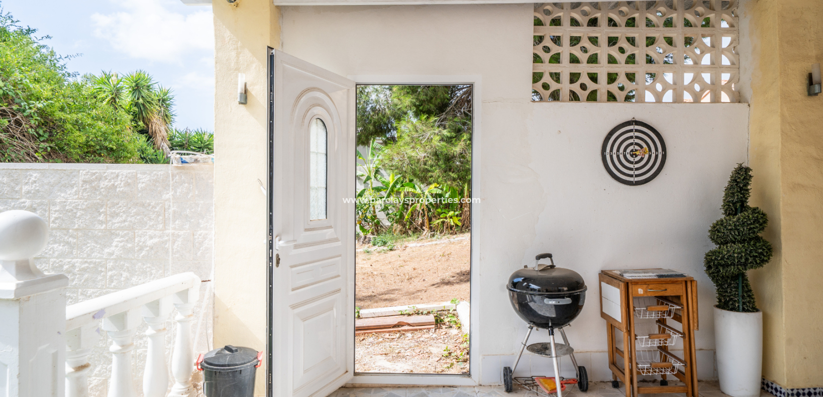 Wederverkoop - Vrijstaande Villa - Urb. La Marina