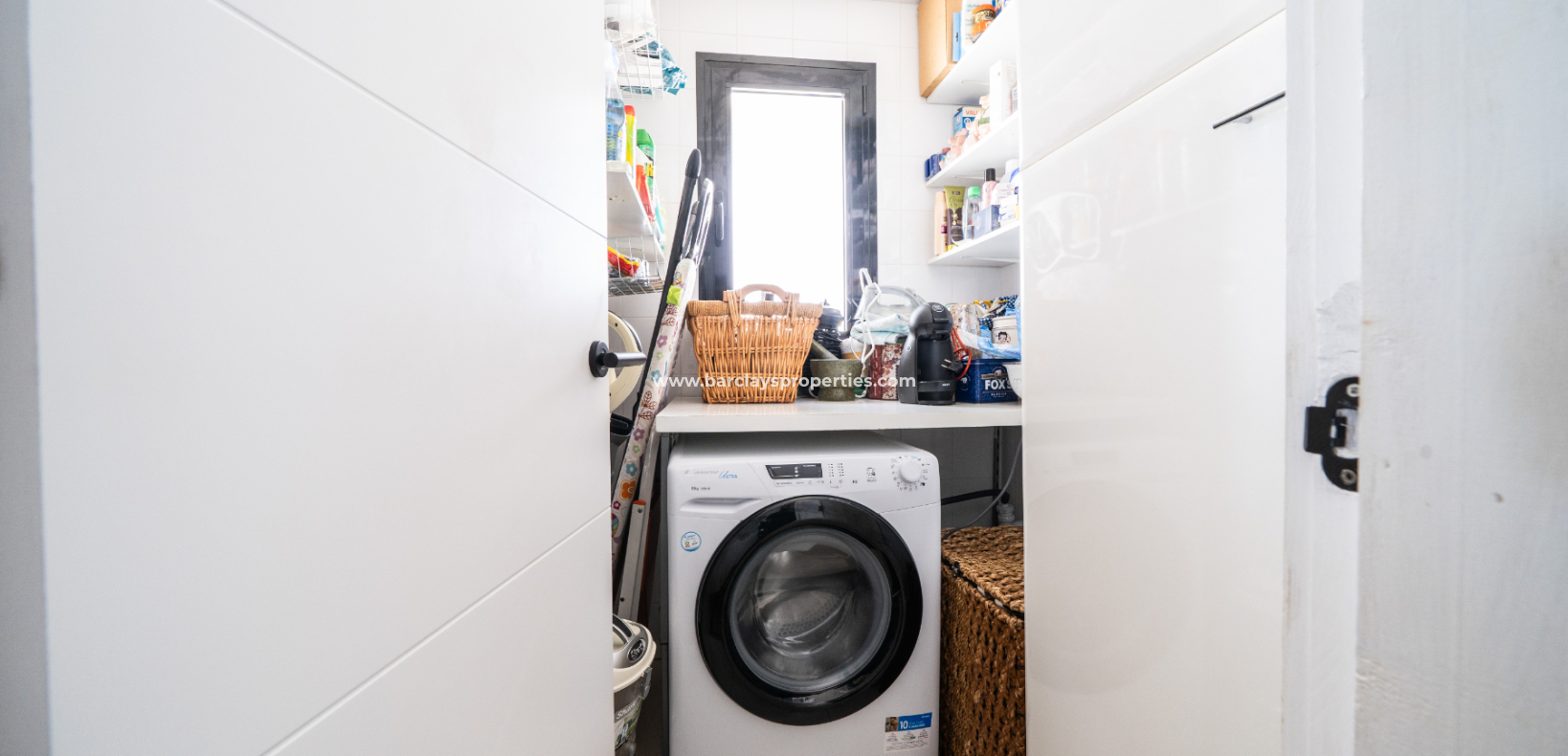 Wederverkoop - Vrijstaande Villa - Urb. La Marina