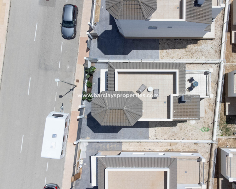 Wederverkoop - Vrijstaande Villa - Urb. La Marina