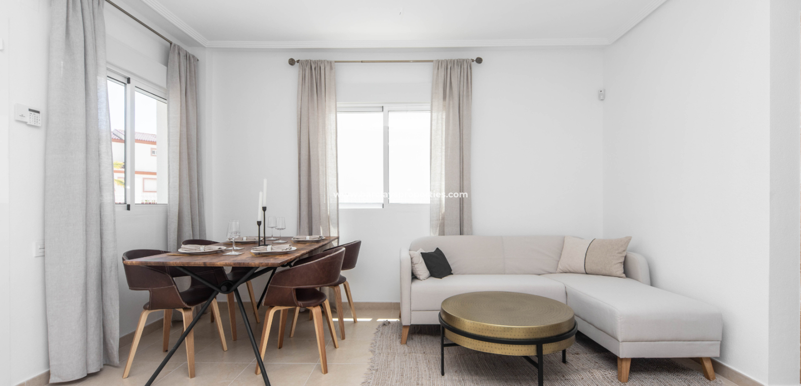 Wederverkoop - Vrijstaande Villa - Urb. La Marina