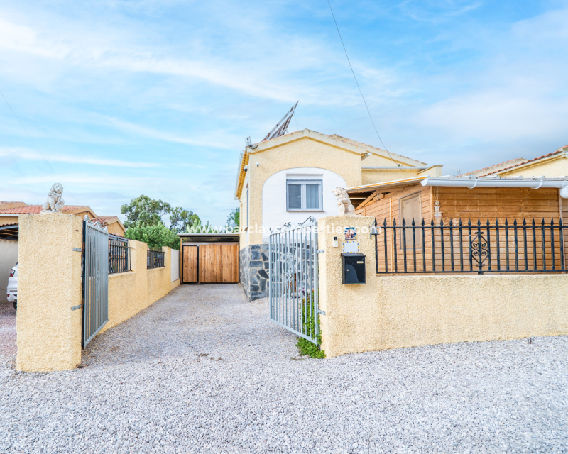 Wederverkoop - Vrijstaande Villa - Urb. La Marina